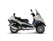 2010 Piaggio Mp3 Hybrid 125 photo